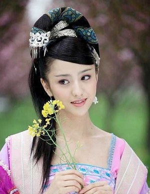 4 Simple Hanfu Hair Styles to Match Modern Hanfu Easily  Newhanfu